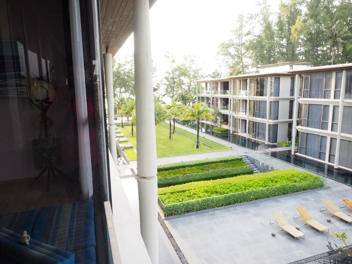 Baan Mai Khao Apartment Bagian luar foto